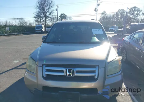 2006 Honda Pilot Ex-L z USA, uszkodzony, nr VIN 5FNYF18776B004940